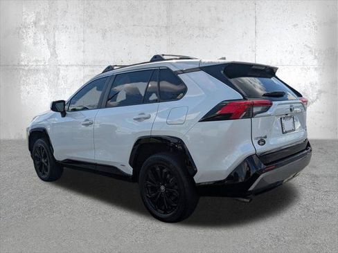 Certified 2023 Toyota RAV4 SE w/ Convenience Package AWD/4WD image 7