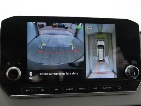 Used 2023 Mitsubishi Outlander SEL Black Edition image 24