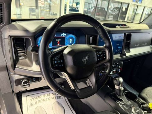 Used 2025 Ford Bronco Big Bend image 29