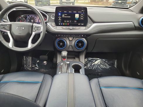 Certified 2025 Chevrolet Blazer RS image 15