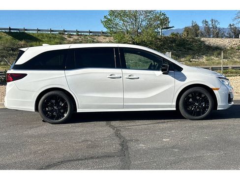New 2026 Honda Odyssey Sport-L image 3