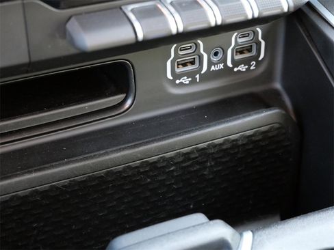 Used 2020 RAM 1500 Big Horn image 22