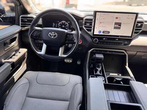 Used 2024 Toyota Tundra Limited AWD/4WD image 20