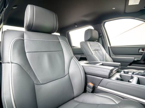 New 2026 Toyota Tundra Limited AWD/4WD image 15