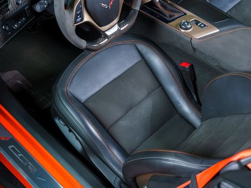 Used 2019 Chevrolet Corvette ZR1 RWD image 95