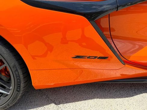 Used 2024 Chevrolet Corvette Z06 w/ Z07 Performance Package image 32