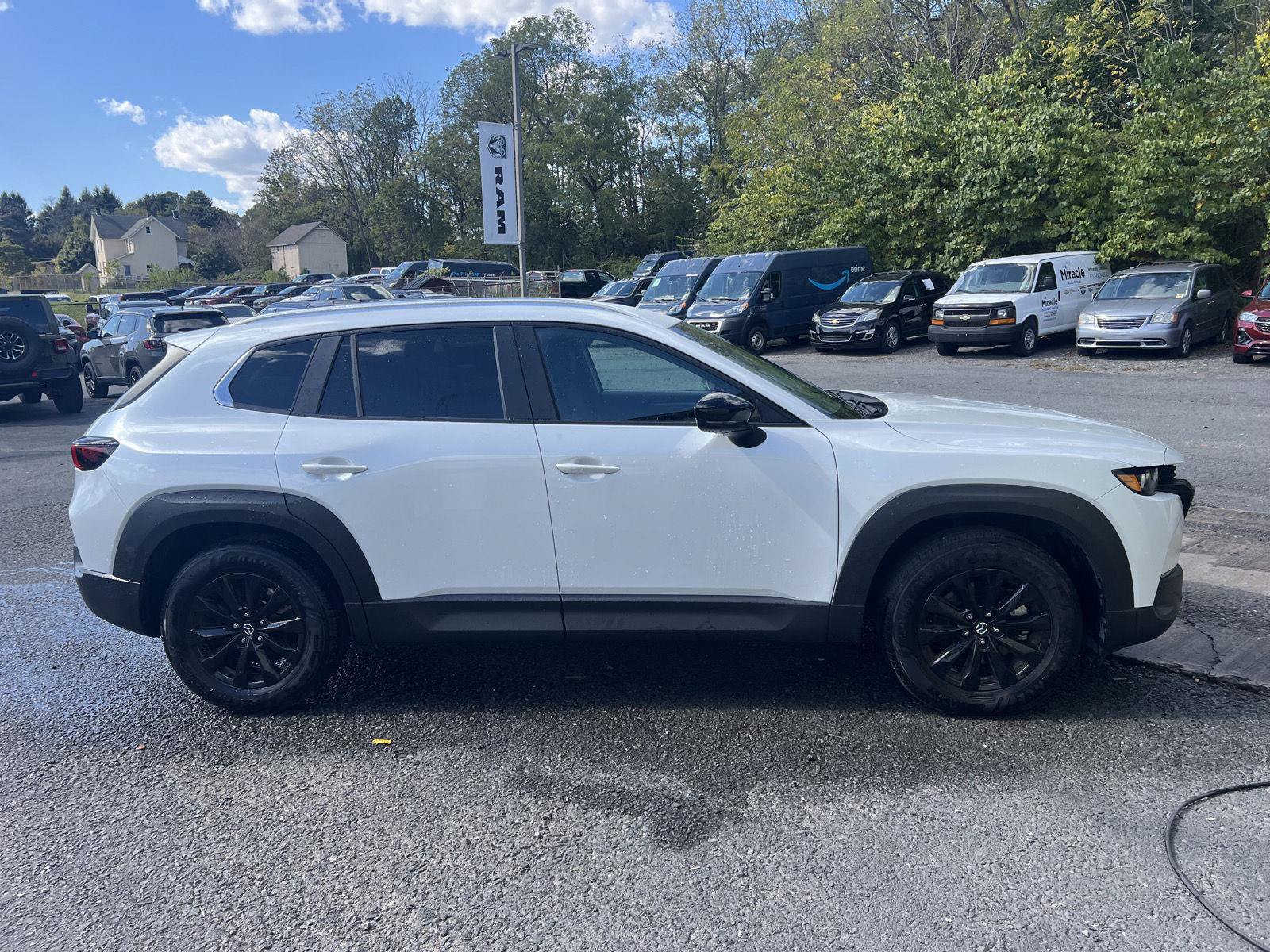 Used 2025 MAZDA CX-50 AWD 2.5 S w/ Cargo Package image 2