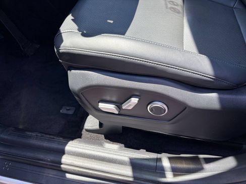 Used 2026 Hyundai Santa Fe SEL AWD/4WD image 22