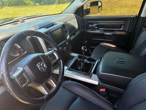 Used 2015 RAM 3500 Laramie w/ Convenience Group AWD/4WD image 15