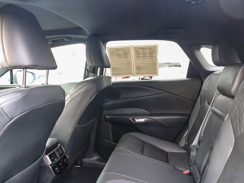 Used 2023 Lexus RX 350 Premium image 19