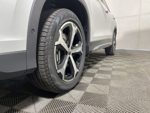 New 2026 Volkswagen Tiguan SE image 26