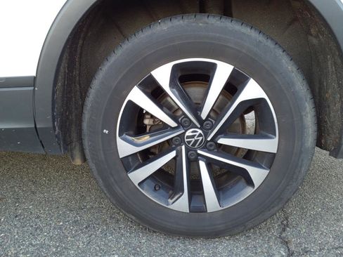 Used 2023 Volkswagen Tiguan S image 7