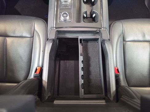 Used 2024 Ford Expedition XLT AWD/4WD image 15