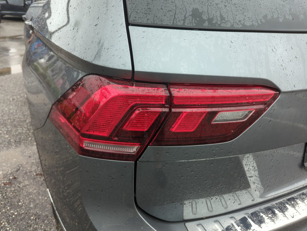 Used 2024 Volkswagen Tiguan S FWD image 18