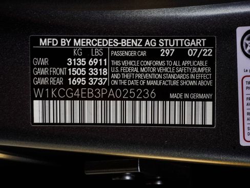 Used 2023 Mercedes-Benz EQS 580 4MATIC Sedan image 39