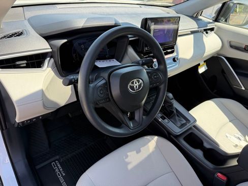 New 2026 Toyota Corolla Cross L AWD/4WD image 11
