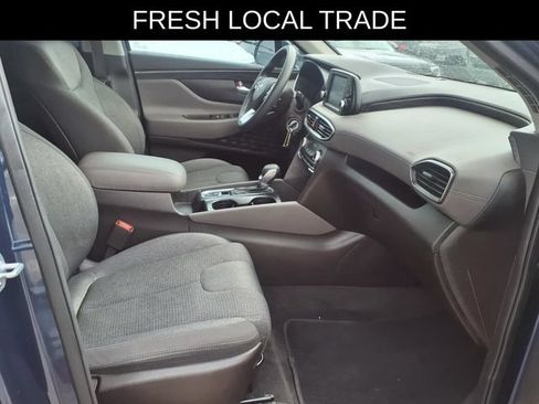 Used 2019 Hyundai Santa Fe SE FWD image 17