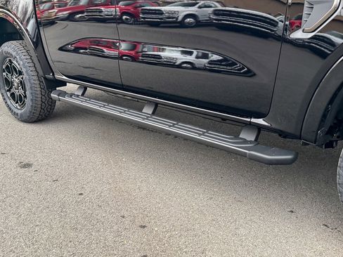 New 2025 Ford Ranger Lariat w/ Black Appearance Package AWD/4WD image 17