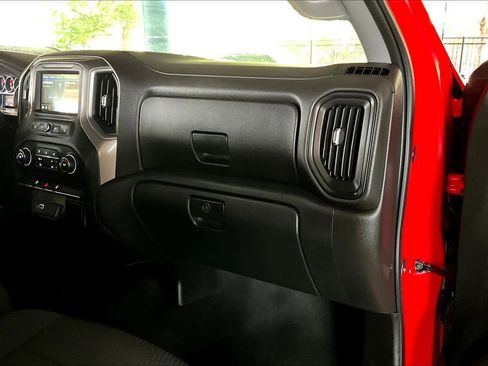 Used 2019 Chevrolet Silverado 1500 Custom Trail Boss image 18