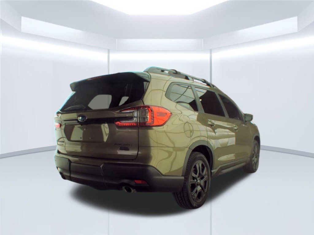 Used 2023 Subaru Ascent Onyx Edition AWD/4WD image 5
