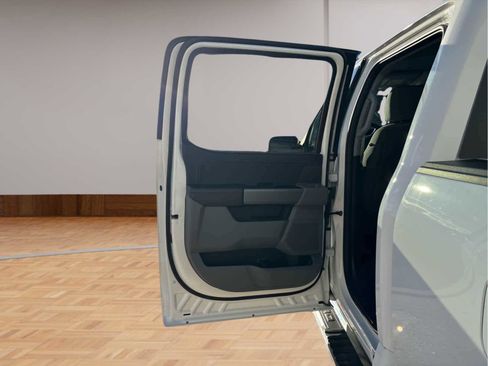 Used 2024 Ford F150 XLT w/ Tow/Haul Package image 12