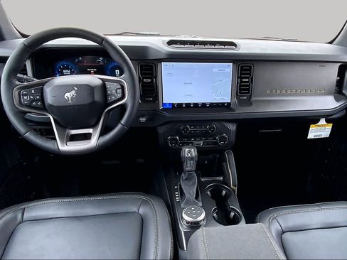 New 2026 Ford Bronco Badlands AWD/4WD image 5