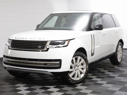 New 2025 Land Rover Range Rover Long Wheelbase SE
