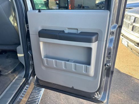 Used 2010 Ford F250 XLT image 15