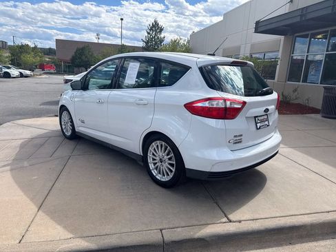 Used 2016 Ford C-MAX Energi SEL w/ Equipment Group 301A FWD image 8