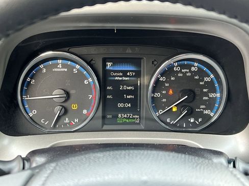 Used 2017 Toyota RAV4 Platinum image 15