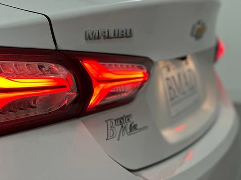Used 2023 Chevrolet Malibu LT w/ LPO, Floor Liner Package FWD image 21