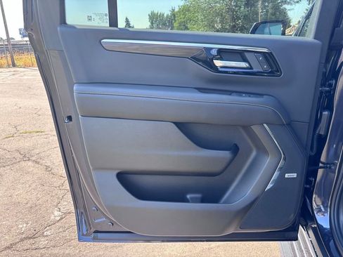 New 2025 Chevrolet Suburban Premier w/ Sun And Tow Package image 44