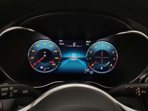 Used 2022 Mercedes-Benz GLC 300 image 10