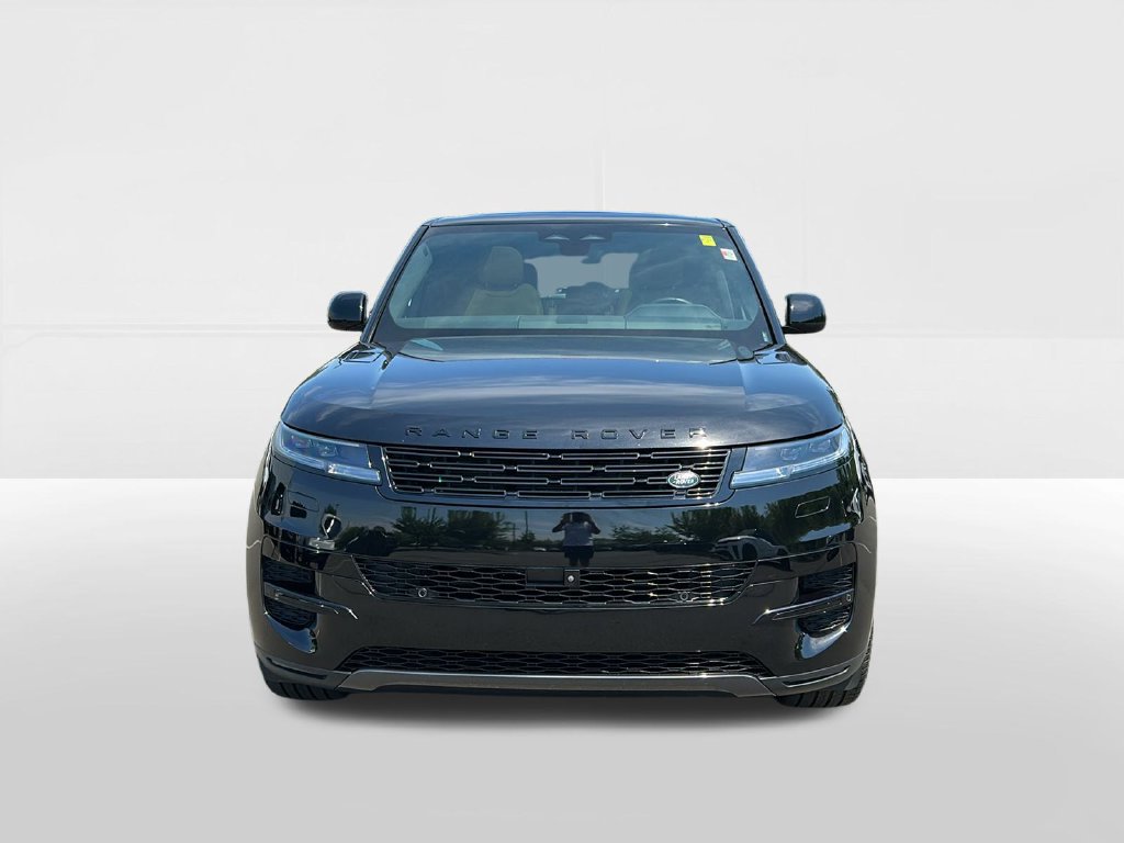 Used 2024 Land Rover Range Rover Sport SE AWD/4WD image 3