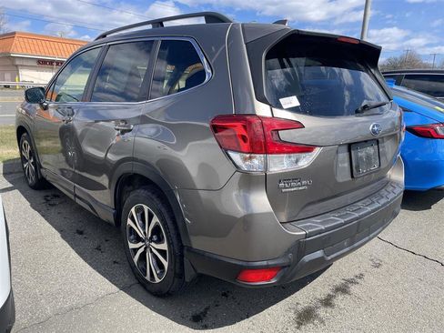 Used 2020 Subaru Forester Limited image 4