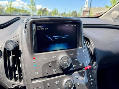 Used 2013 Chevrolet Volt Premium w/ Premium Trim Package image 14