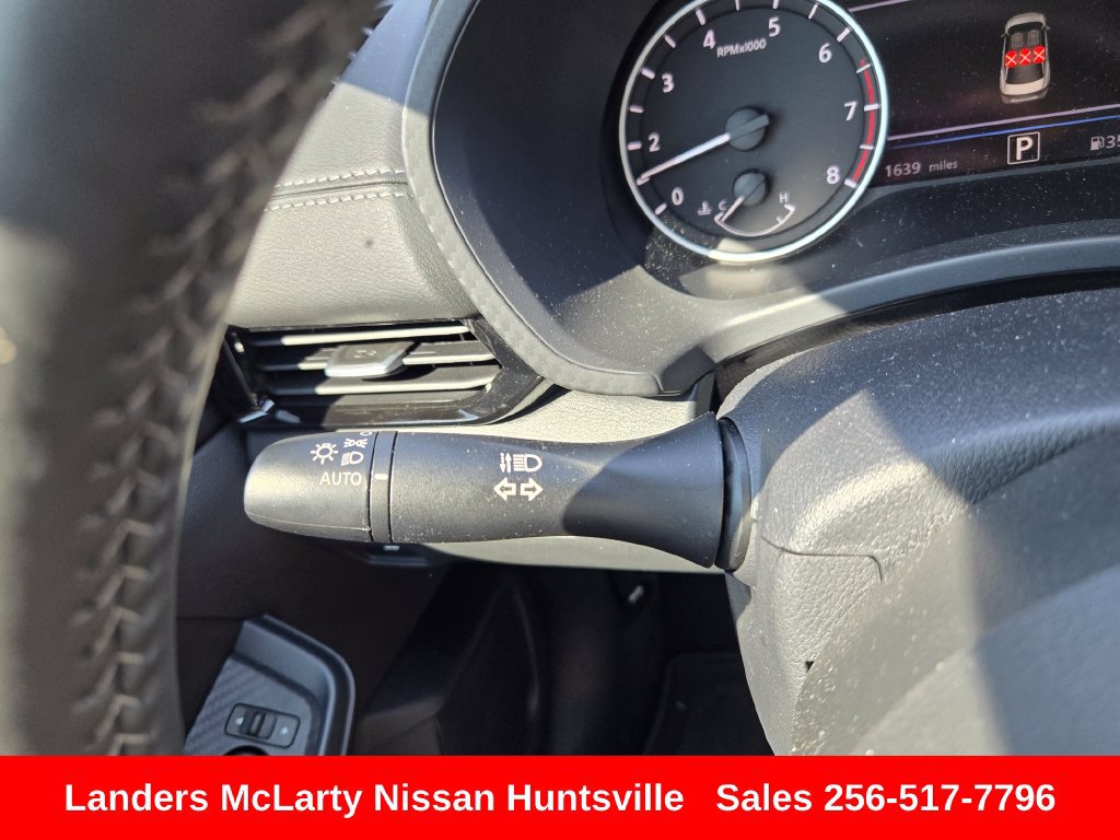 Used 2025 Nissan Sentra SV w/ All-Weather Package FWD image 25
