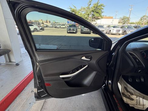 Used 2013 Ford Focus ST FWD image 10