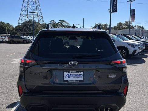 Certified 2025 Subaru Forester Limited image 4