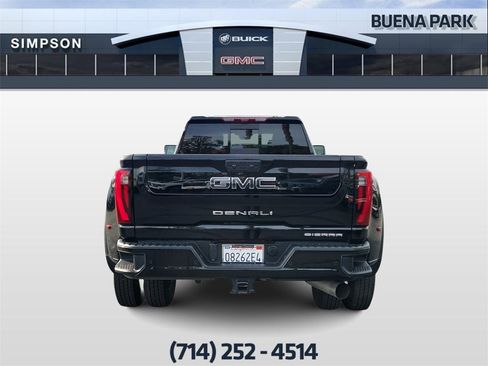 Certified 2025 GMC Sierra 3500 Denali Ultimate image 7
