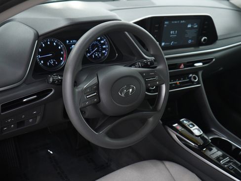 Used 2020 Hyundai Sonata SE image 19