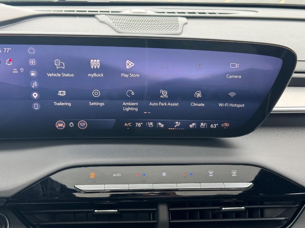 Used 2025 Buick Enclave Avenir w/ Super Cruise Package FWD image 15