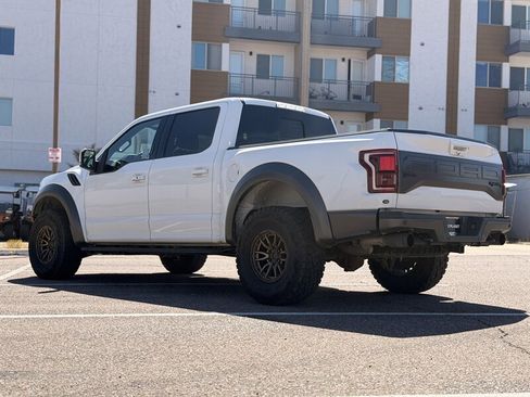 Used 2018 Ford F150 Raptor w/ Equipment Group 802A Luxury image 6