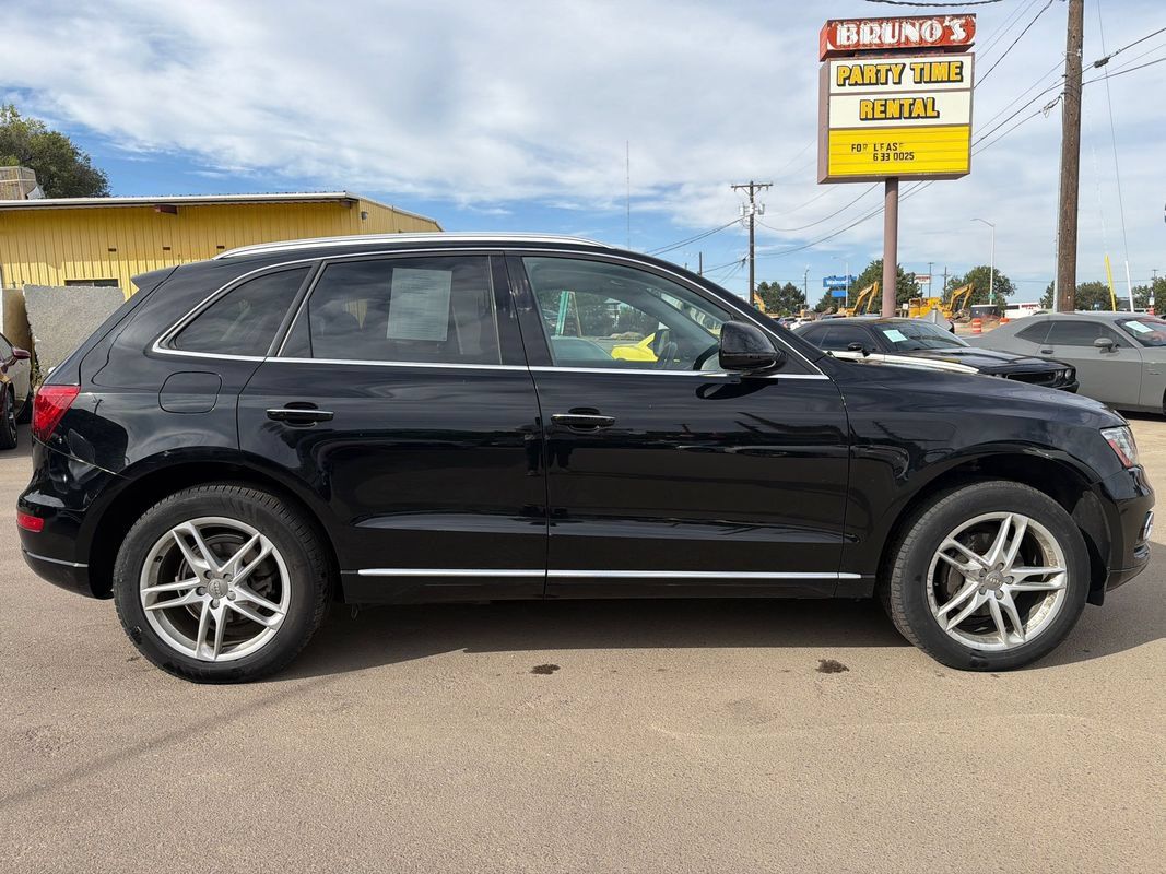 Used 2017 Audi Q5 2.0T Premium Plus w/ Technology Package AWD/4WD image 8