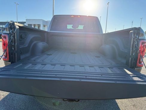 New 2026 RAM 2500 Big Horn AWD/4WD image 24