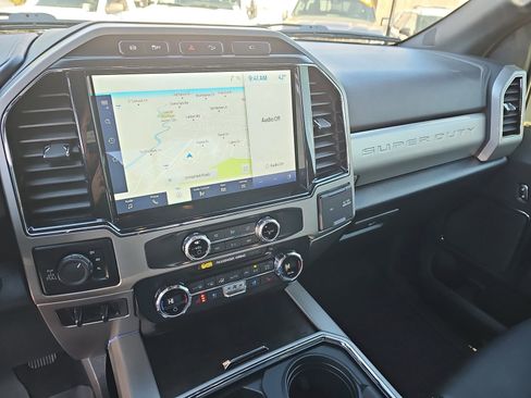 Used 2022 Ford F250 Lariat w/ Lariat Ultimate Package image 20