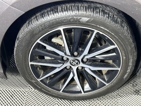 Used 2024 Toyota Camry SE FWD image 10