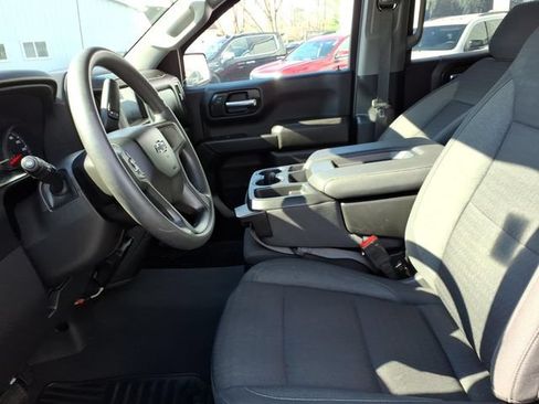 Used 2024 Chevrolet Silverado 1500 Custom Trail Boss AWD/4WD image 13