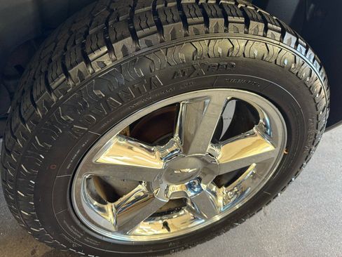 Used 2014 Chevrolet Tahoe LTZ image 20