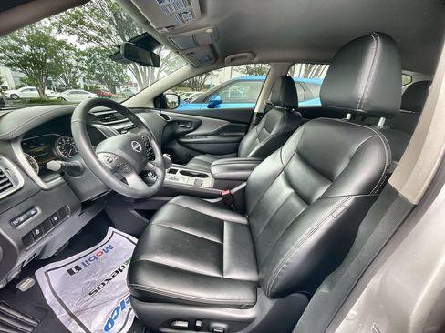 Used 2024 Nissan Murano SV w/ SV Midnight Edition Package FWD image 18